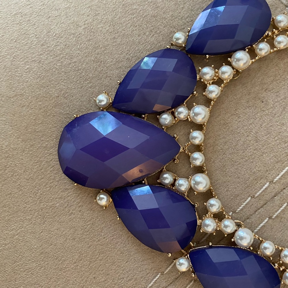 Statement necklace - Picture 4 of 7